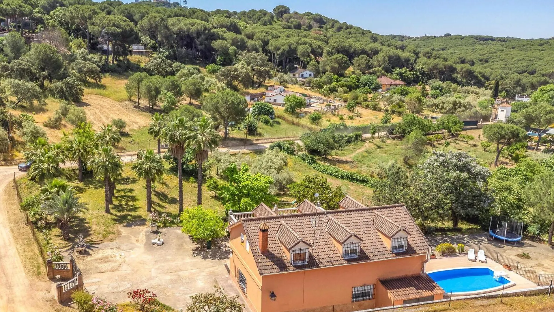 Nice Home In Cordoba With Private Swimming Pool, Can Be Inside Or Outside