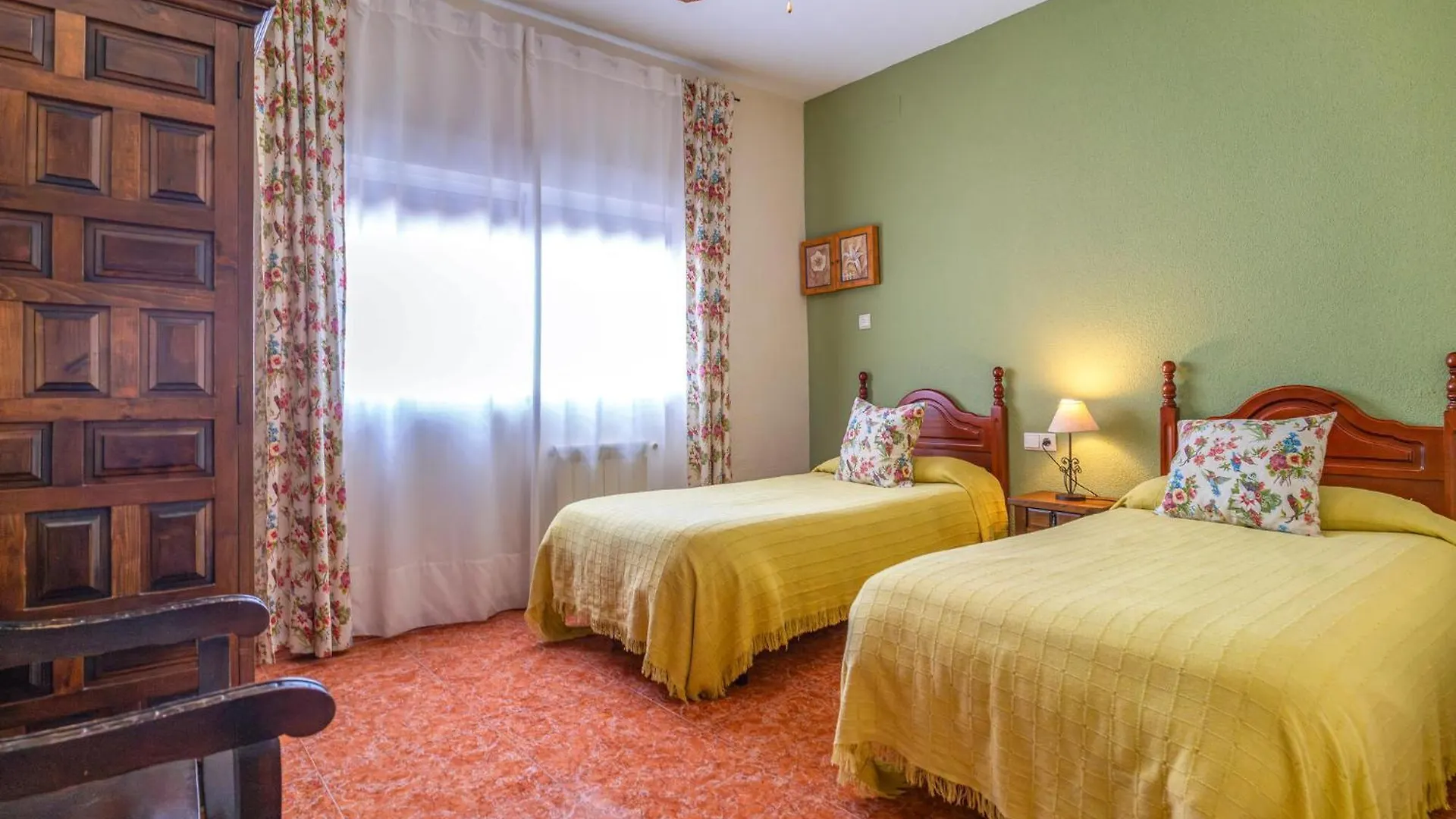 Nice Home In Cordoba With Private Swimming Pool, Can Be Inside Or Outside
